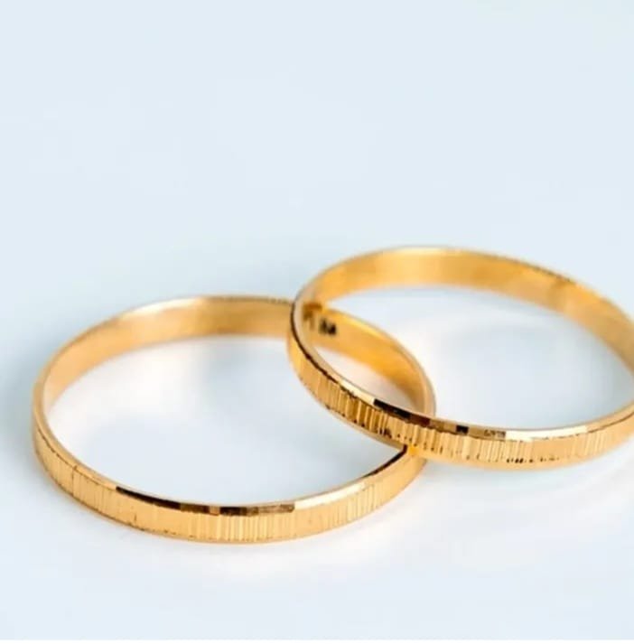 Ilusiones modelo mil Rayas ideal para novios